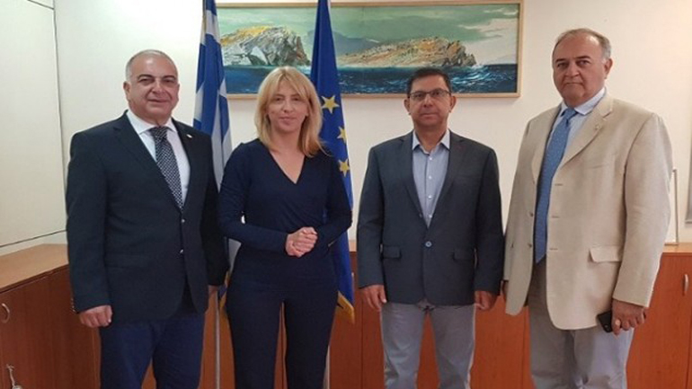 Ρένα Δούρου: Αποκλειστική μας πυξίδα στην Περιφέρεια Αττικής το καλό του τόπου