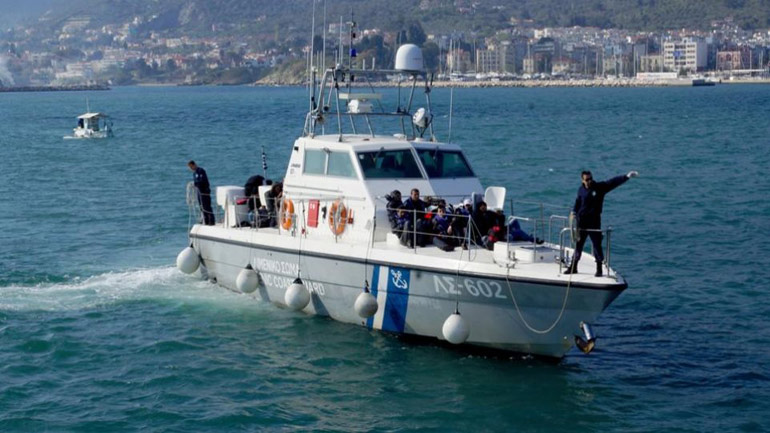 Δεκάδες μετανάστες εντοπίστηκαν σε Σάμο και Αλεξανδρούπολη