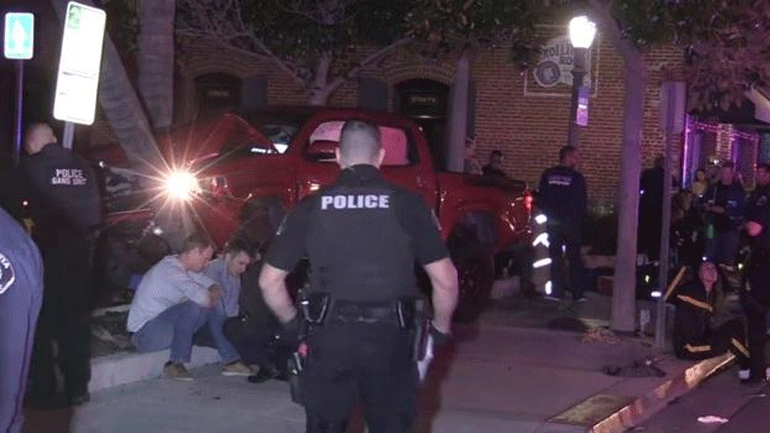 ΗΠΑ: Οδηγός παρέσυρε και τραυμάτισε εννέα πεζούς στο Φούλερτον της Καλιφόρνια