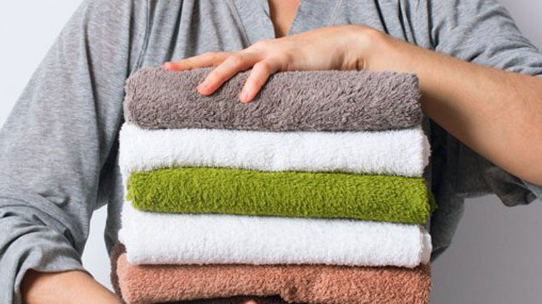 Κάθε πότε πρέπει να αλλάζουμε την πετσέτα μπάνιου;