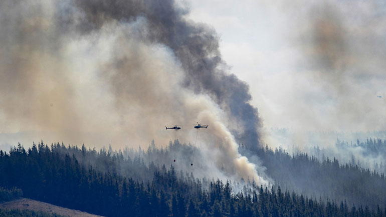 Νέα Ζηλανδία: Μαίνεται η μεγάλη πυρκαγιά στο Νότιο Νησί και θα συνεχίσει να καίει για εβδομάδες