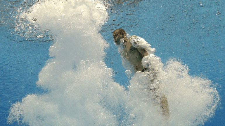 Καταδύσεις: Πάνε Ροστόκ Τσιρίκος και Αυθίνος