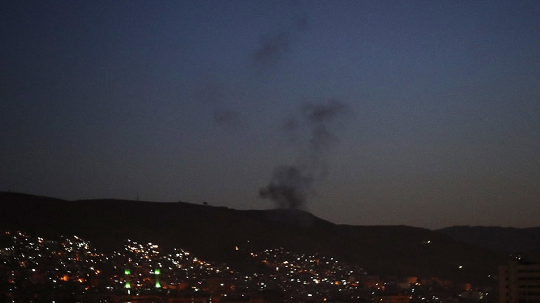 Συρία: Ισραηλινά αεροπορικά πλήγματα στη νότια επαρχία Κουνέιτρα