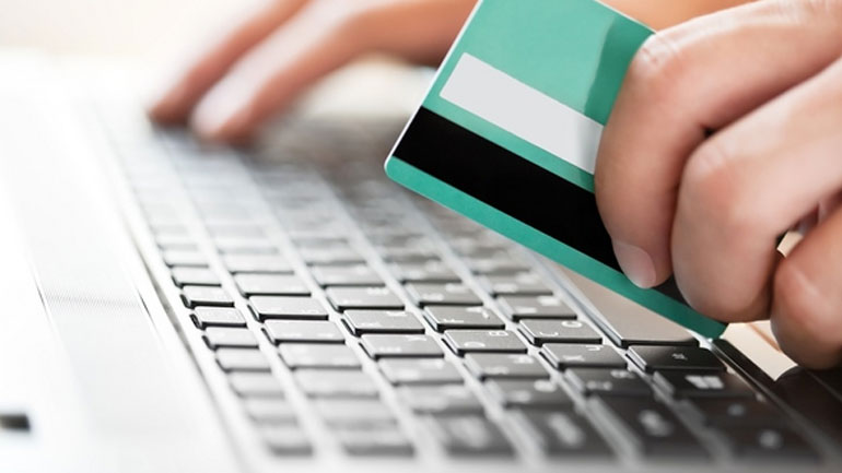 Βουλγαρία: «Λουκέτο» σε 15 ιστοσελίδες που πωλούσαν απομιμητικά προϊόντα