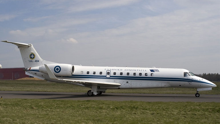Με αεροσκάφος Embraer μεταφέρθηκε στην Αθήνα 6χρονο αγοράκι μετά τη νοσηλεία του στη Γαλλία