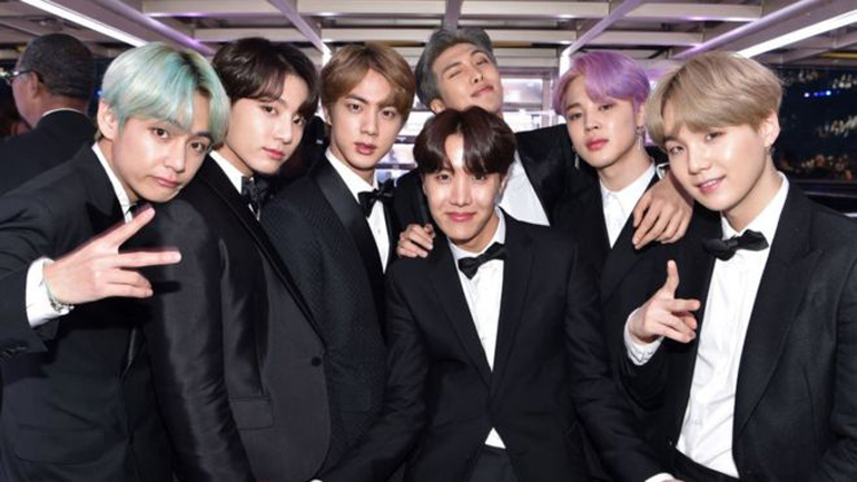 BTS: Τα K-pop είδωλα έκαναν την πρώτη ιστορική εμφάνιση στα Grammy Awards 2019