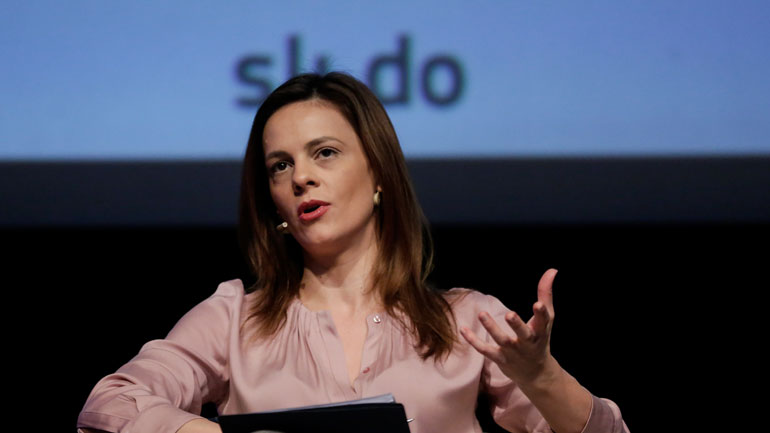 Η ρύθμιση των ληξιπρόθεσμων ασφαλιστικών εισφορών στη συνάντηση Αχτσιόγλου – ΕΣΕΕ