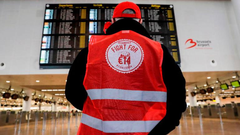 Βέλγιο: Παρέλυσε η χώρα από τη γενική απεργία με αίτημα την αύξηση των μισθών