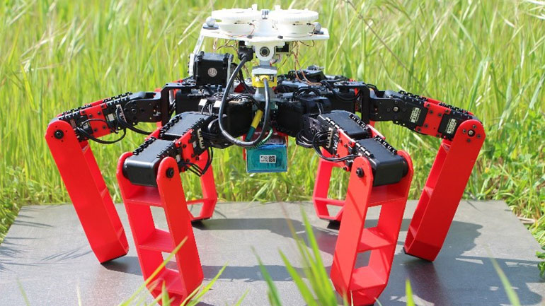 Δημιουργήθηκε το πρώτο ρομπότ που δεν κινείται με GPS αλλά με ουράνια πυξίδα