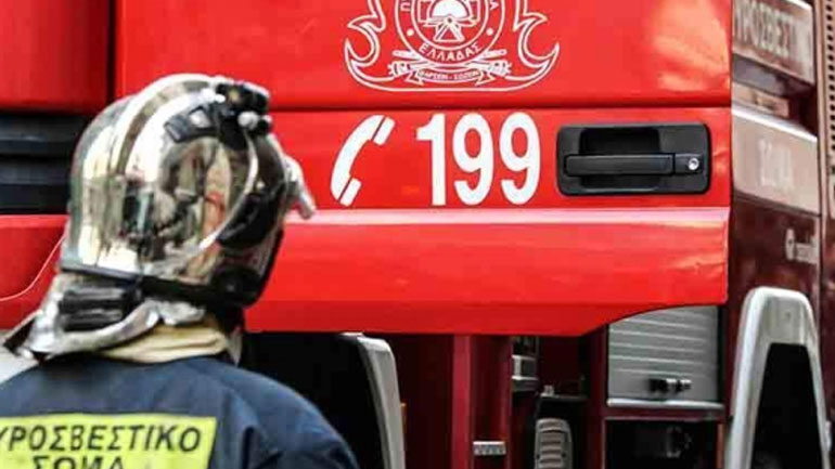 Στις φλόγες μπαρ και Ι.Χ. αυτοκίνητο σε Ηράκλειο και Άγιο Νικόλαο