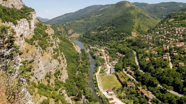 Βουλγαρία: Σήμα κινδύνου από το WWF για την περιβαλλοντική ρύπανση των ποταμών Βουλγαρία: Σήμα κινδύνου από το WWF για την περιβαλλοντική ρύπανση των ποταμών