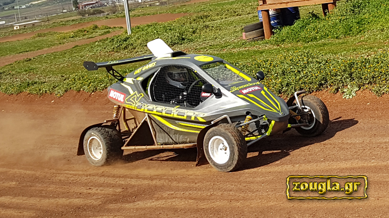 Η χωμάτινη φόρμουλα Speedcar πιάνει το 0-100 σε 3,2 δευτ.