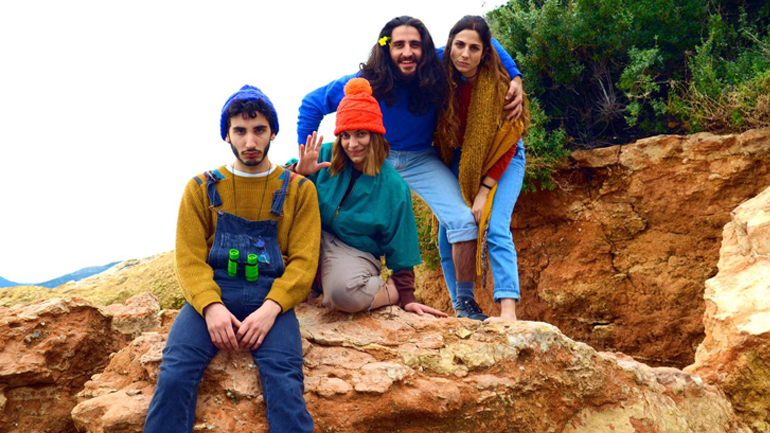 «Τα Καβουράκια» από την ομάδα peach of art  στο Studio Μαυρομιχάλη