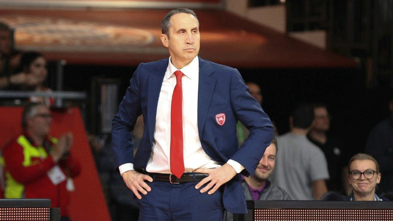 Μπλατ: «Στηρίζω τη διοίκηση, αλλά δεν συμφωνώ με την απόφαση να αποχωρήσουμε»