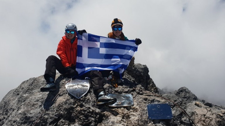 Έβερεστ: Δύο Ελληνίδες θα επιχειρήσουν να ανέβουν στη «Στέγη του Κόσμου»