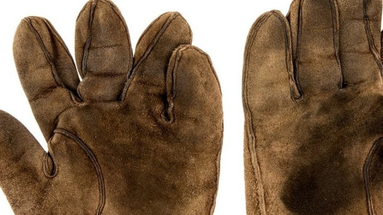 Γάντια Jedi παρουσιάζονται σε έκθεση στο Μουσείο Μόδας του Μπαθ