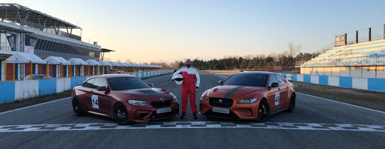 Ο Γιώργος Καραμέρης με την Jaguar XE Project 8 και την BMW M2