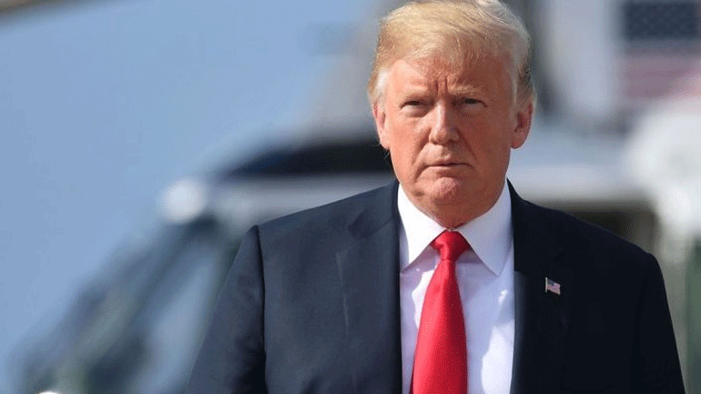 Τραμπ: «Προδοτική η απόπειρα απομάκρυνσής μου από την εξουσία»