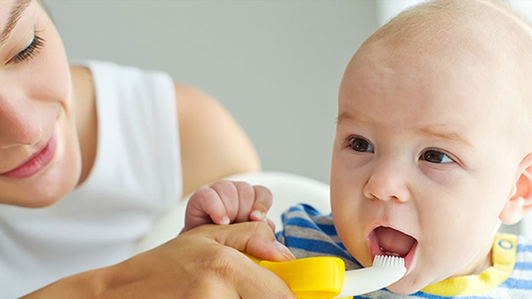Πληροφορίες για τη στοματική υγιεινή του μικρού σας