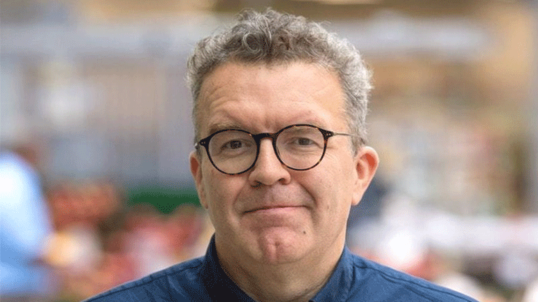 Βρετανία: Με νέες παραιτήσεις βουλευτών προειδοποιεί τον Κόρμπιν ο Τομ Γουότσον