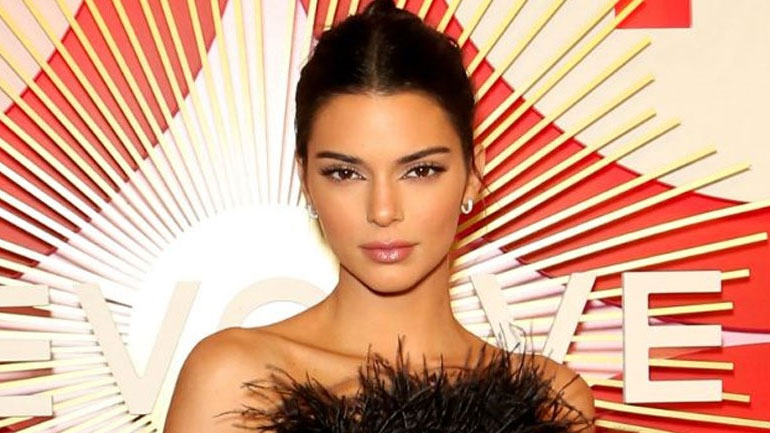 Αυτό είναι το αγαπημένο foundation της Kendall Jenner!
