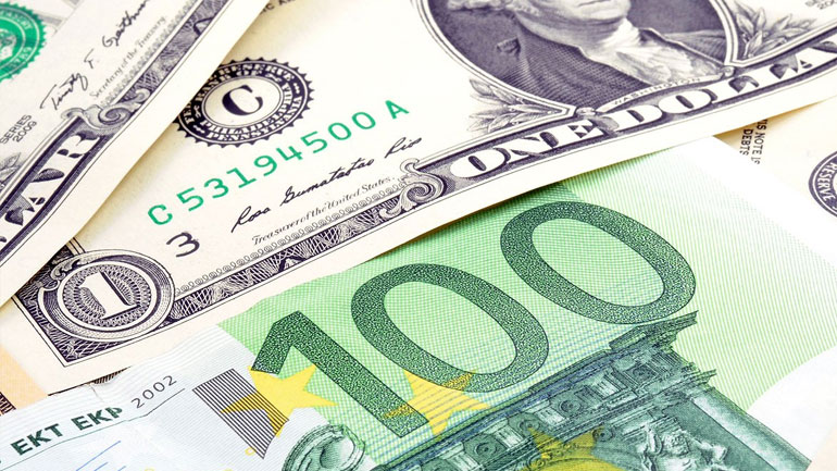 Ενισχύεται το ευρώ έναντι του δολαρίου