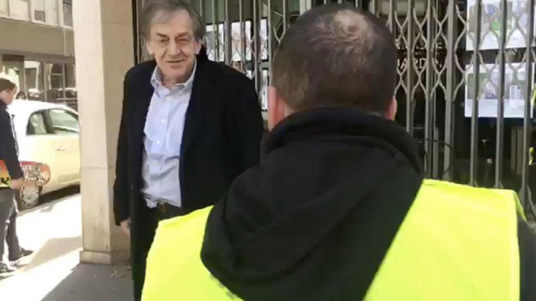 Γαλλία: Ένας ύποπτος κρατείται για την επίθεση κατά του Αλέν Φινκιελκρότ