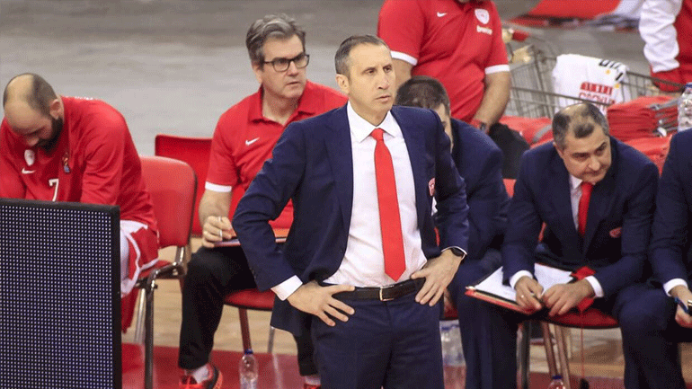 Μπλατ: «Είμαι 100% με τη διοίκηση»