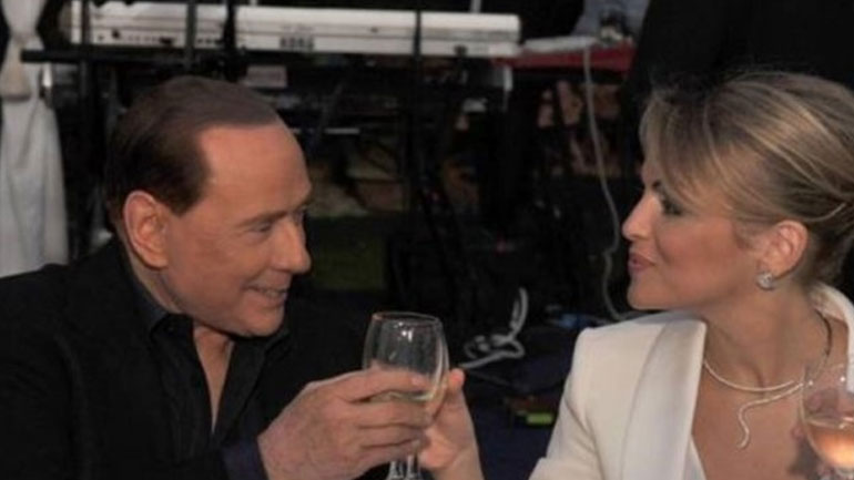 Ένας κλόουν έγινε κορυφαίος πρόεδρος ομάδας και τρις πρωθυπουργός!