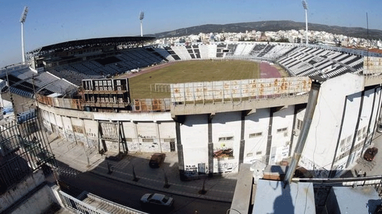 Θύμα ξυλοδαρμού έπεσε νεαρός έξω από το γήπεδο της Τούμπας