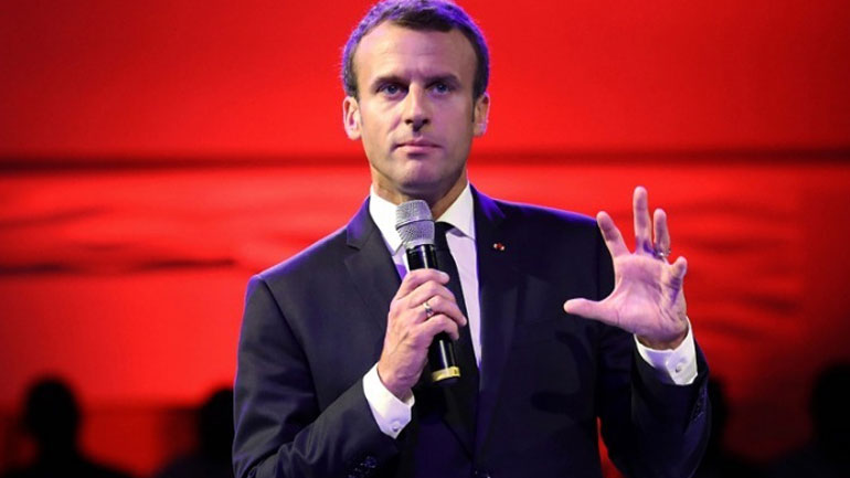 Γαλλία: Τη διάλυση τριών ακροδεξιών οργανώσεων ανακοίνωσε ο Μακρόν