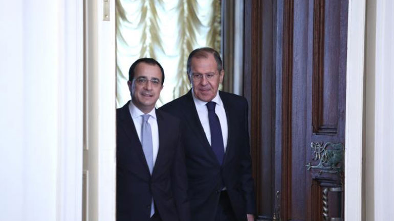 Λαβρόφ: Παρωχημένο το σύστημα εγγυήσεων στην Κύπρο