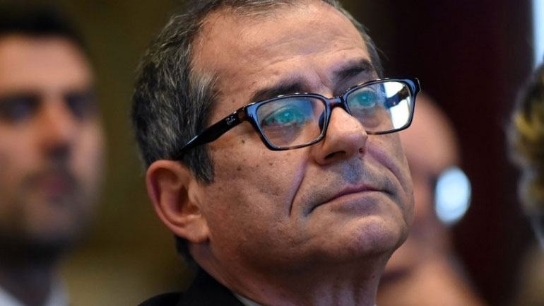 Ιταλός ΥΠΟΙΚ: «Οι ευρωπαϊκοί κανόνες πρέπει να αναθεωρηθούν»