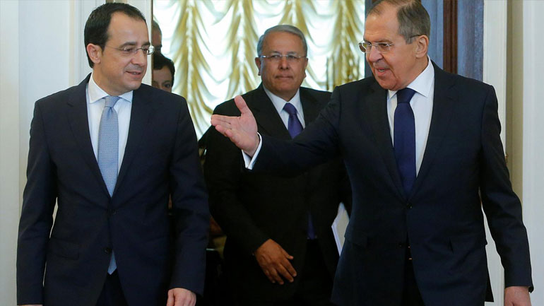 Συνάντηση Λαβρόφ-Χριστοδουλίδη στη Μόσχα: Τι είπαν για σχέσεις Ρωσίας-ΕΕ και Κυπριακό