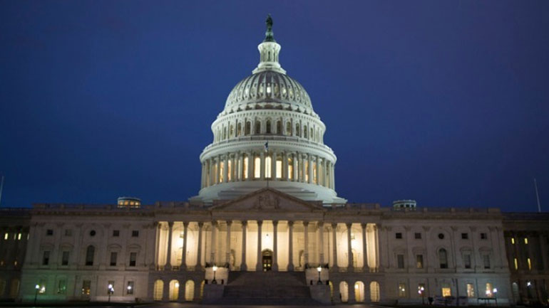 Νομοσχέδιο για να ανατρέψουν την κήρυξη κατάστασης έκτακτης ανάγκης κατέθεσαν οι Δημοκρατικοί στις ΗΠΑ