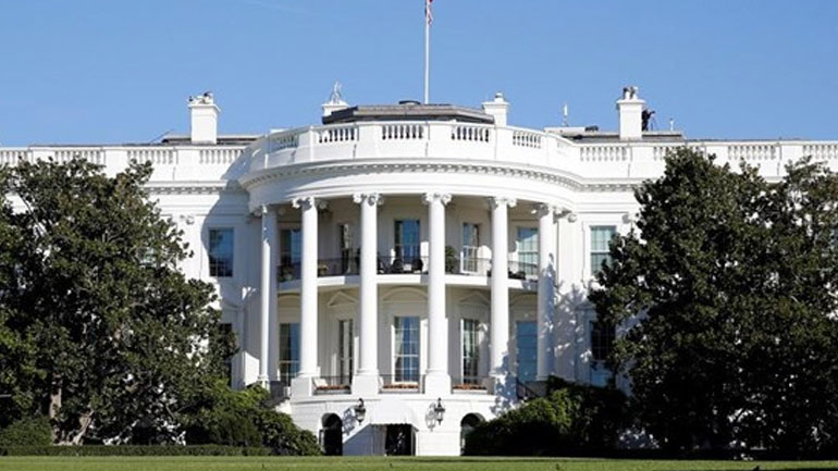 «Ο υπ. Δικαιοσύνης θα αποφασίσει αν θα δώσει στη δημοσιότητα την έκθεση του ειδικού εισαγγελέα για την ανάμιξη της Ρωσίας στις εκλογές»