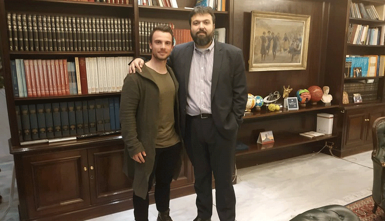 Ο Υφυπουργός Γ. Βασιλειάδης υποδέχτηκε τον Κυπελλούχο κόσμου στο Όμνιουμ Χρ. Βολικάκη