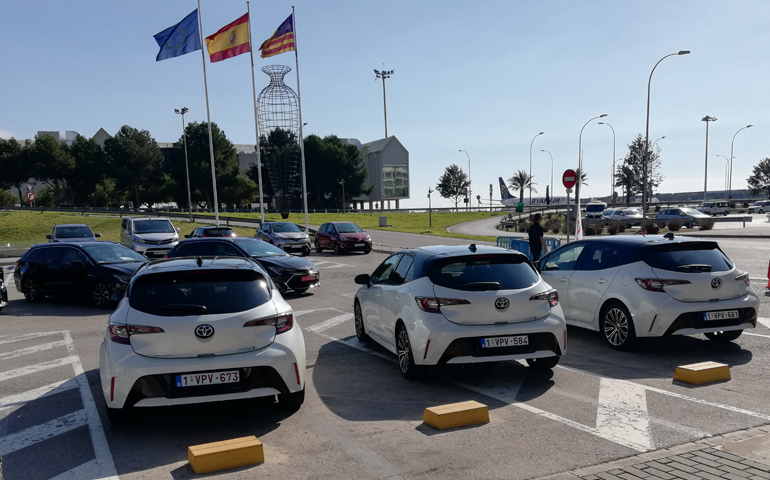 Από κοντά το πεντάθυρο Corolla είναι ακόμη πιο όμορφο