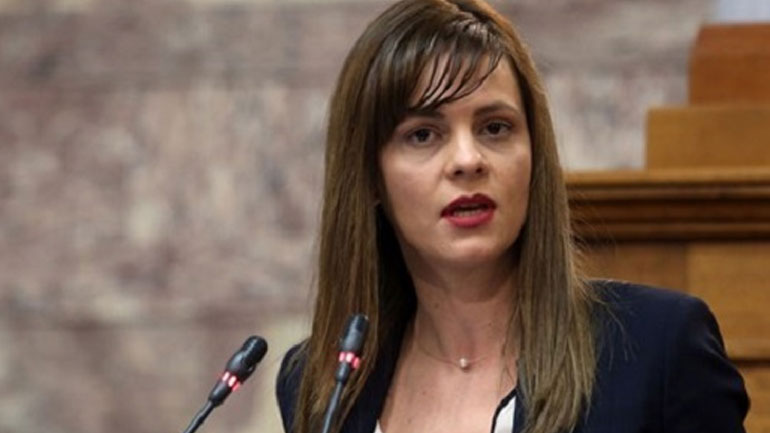 Αχτσιόγλου: Η αύξηση των μισθών τονώνει την κατανάλωση και ενισχύει την επιχειρηματικότητα