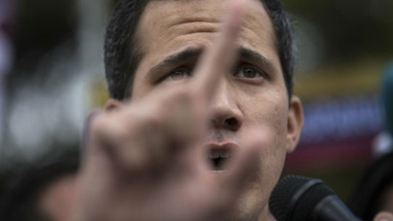 Βενεζουέλα: Η ανθρωπιστική βοήθεια βρίσκεται καθ΄οδόν, ανακοίνωσε ο Γκουαϊδό