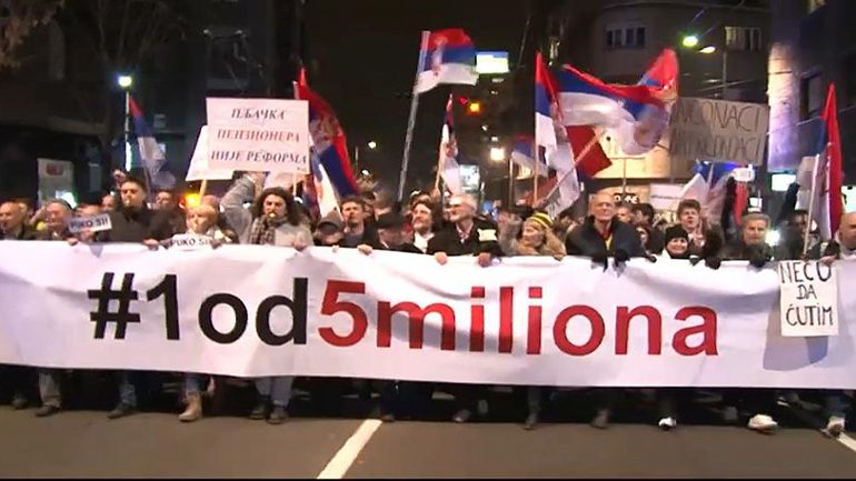 Σερβία: Οι διαδηλώσεις εναντίον του Βούτσιτς συνεχίστηκαν για 12η εβδομάδα