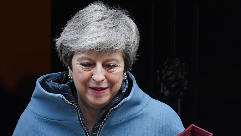 Μέι: Δεν πρέπει να αγνοήσουμε το αποτέλεσμα του δημοψηφίσματος για το Brexit