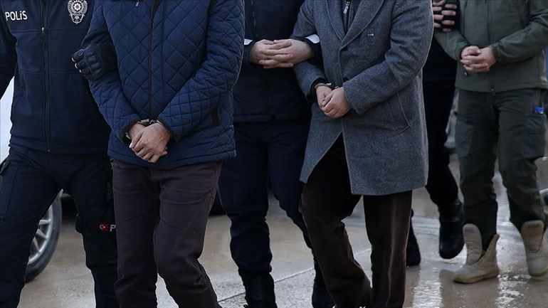 Τουρκία: Εντάλματα σύλληψης σε βάρος 100 στρατιωτικών ως ύποπτων για σχέσεις με τον Γκιουλέν