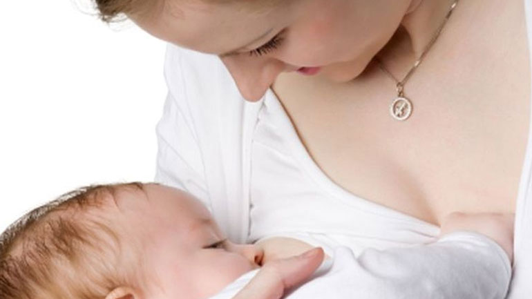 Μικρότερος ο κίνδυνος εκζέματος για τα παιδιά που έχουν θηλάσει