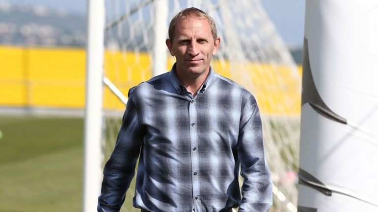 Διαψεύδει η ΑΕΚ τα σενάρια επιστροφής του Μιλοβάνοβιτς