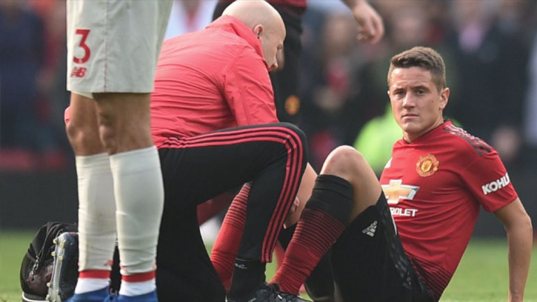 «Νοσοκομείο» η Μάντσεστερ Γιουνάιτεντ ενόψει του αγώνα με την Κρίσταλ Πάλας