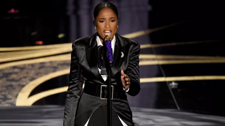 Οι διάσημες που φόρεσαν κοστούμι στην τελετή απονομής των Όσκαρ