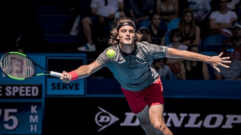 Νικηφόρο ξεκίνημα στο Ντουμπάι για τον Τσιτσιπά