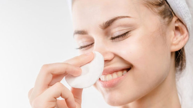 Πώς να αντιμετωπίσετε την ξηρή επιδερμίδα