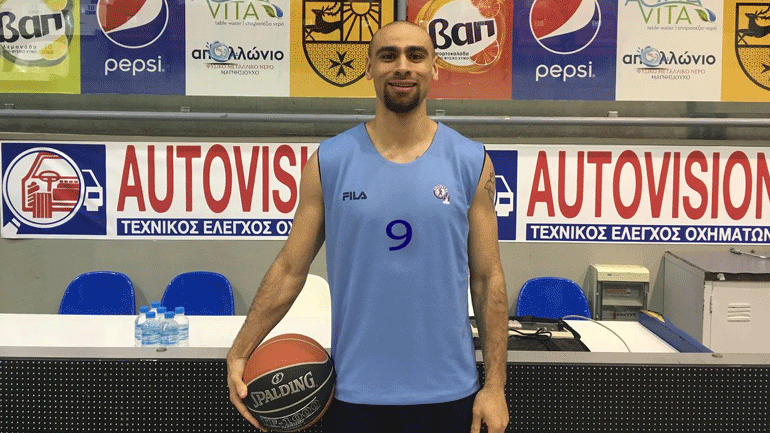 Ο Κολοσσός ανακοίνωσε την απόκτηση του Τρε Ντεμπς